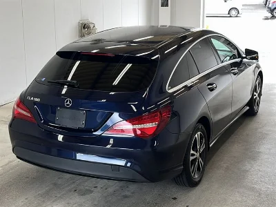 MERCEDES BENZ CLA SHOOTING BRAKE