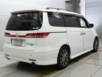 Цена авто Honda Elysion с аукционов Японии, номер кузова RR3, пробег 136 000, оценка 4