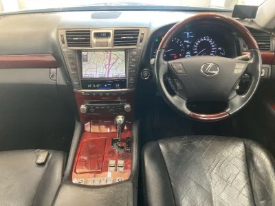 LEXUS LS