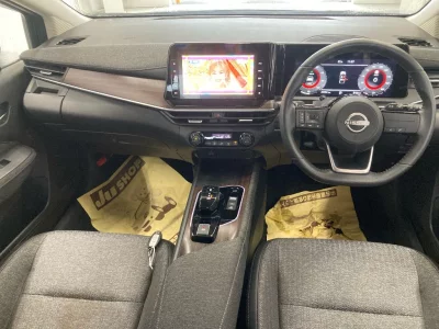 NISSAN AURA