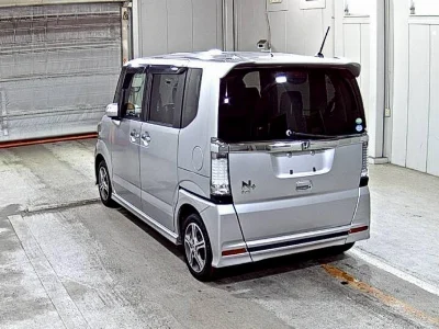 HONDA N BOX PLUS