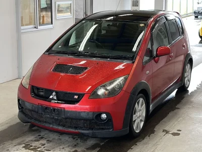 MITSUBISHI COLT