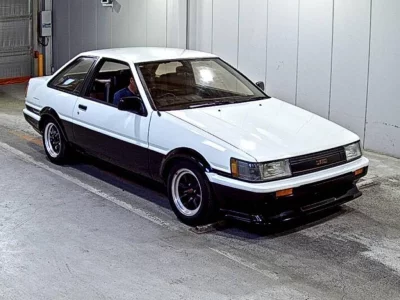 TOYOTA COROLLA LEVIN