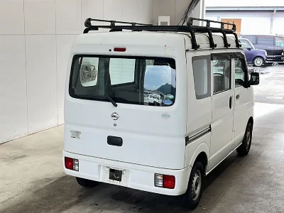 NISSAN CLIPPER VAN