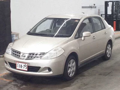 Nissan Tiida Latio