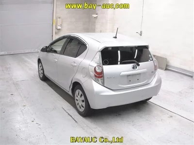 Статистика аукционов Toyota Aqua