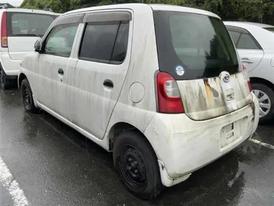 DAIHATSU ESSE