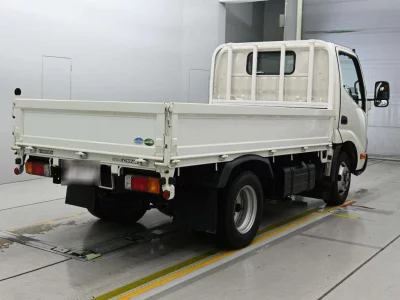 TOYOTA DYNA