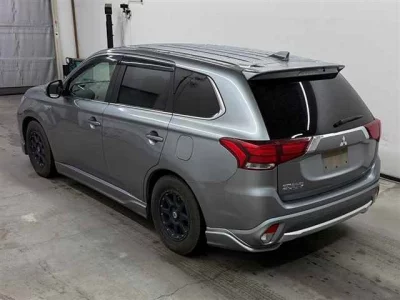 MITSUBISHI OUTLANDER PHEV