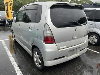 SUZUKI MRWAGON