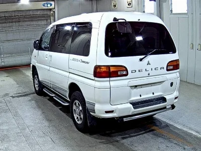 MITSUBISHI DELICA