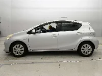 Цена авто Toyota Aqua с аукционов Японии, номер кузова NHP10, пробег 99 000, оценка 2