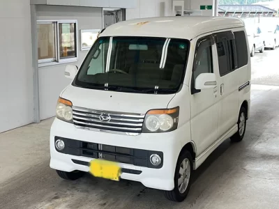 DAIHATSU ATRAI WAGON
