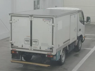 TOYOTA DYNA