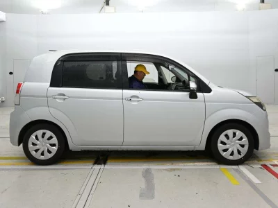 TOYOTA SPADE