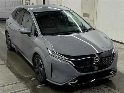 NISSAN AURA