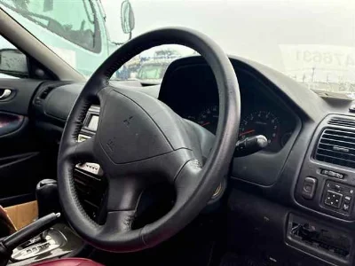 Mitsubishi Galant