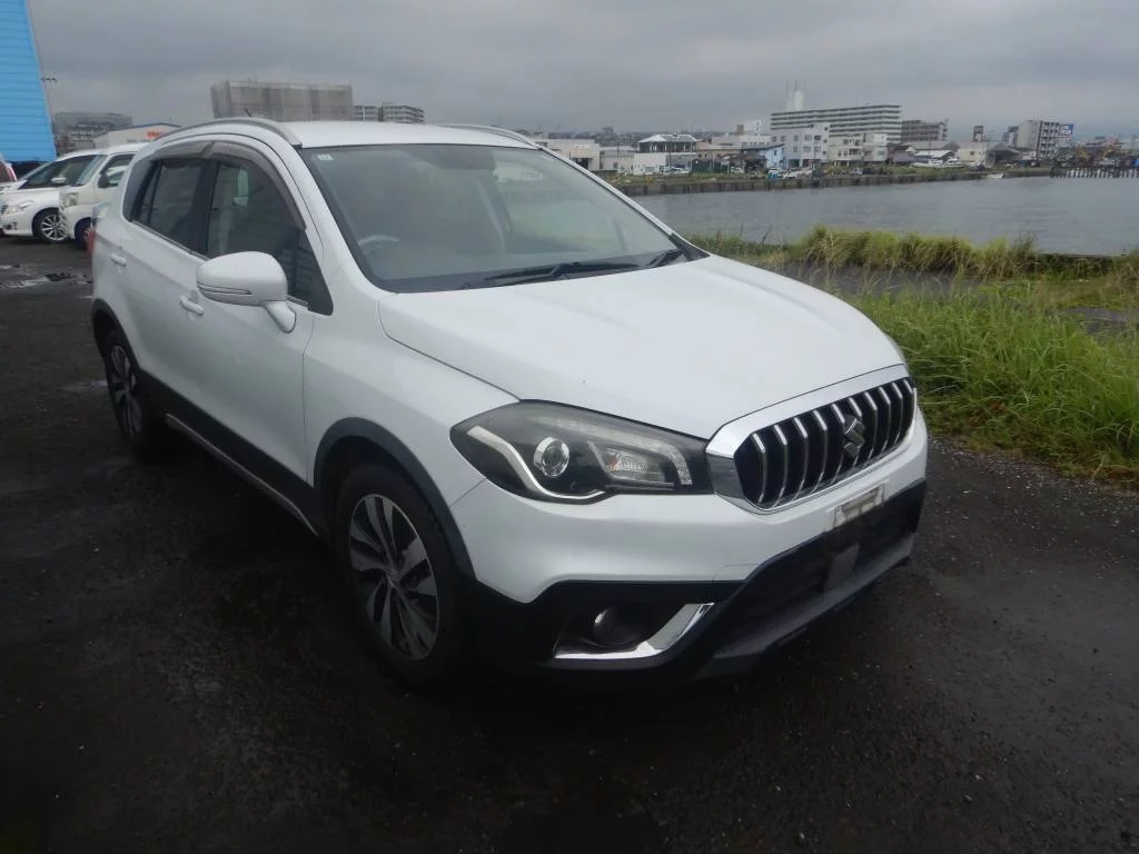 Suzuki SX4  с аукциона в Японии