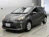 Цена авто Toyota Aqua с аукционов Японии, номер кузова NHP10, пробег 182 000, оценка 2
