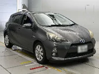Цена авто Toyota Aqua с аукционов Японии, номер кузова NHP10, пробег 182 000, оценка 2