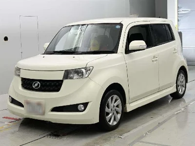 TOYOTA BB
