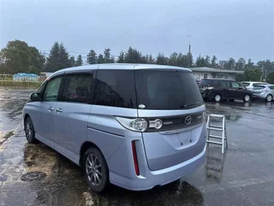 MAZDA BIANTE