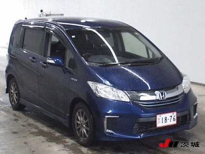 HONDA FREED