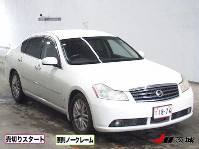 NISSAN FUGA