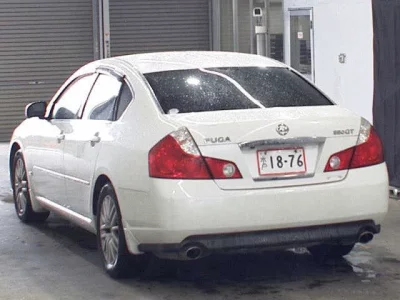 NISSAN FUGA