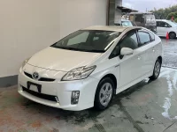Цена авто Toyota Prius с аукционов Японии, номер кузова ZVW30, пробег 178 000, оценка 2