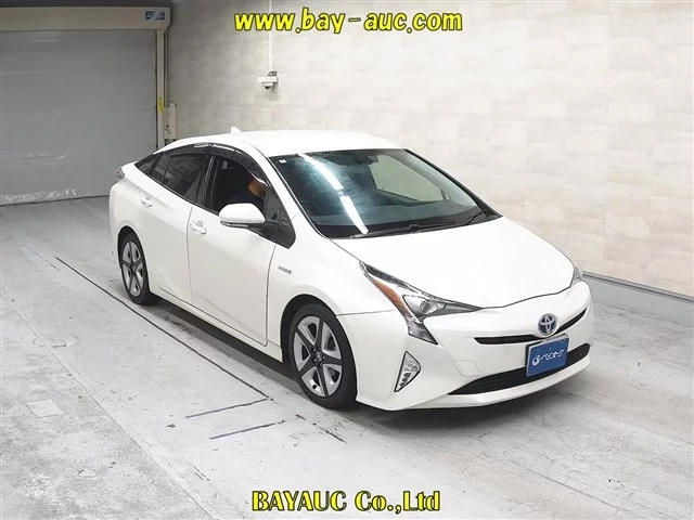 Toyota Prius 2016