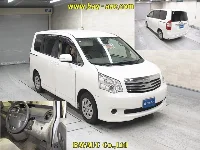 Цена авто Toyota Noah с аукционов Японии, номер кузова ZRR70G, пробег 88 000, оценка 6