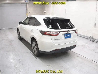 TOYOTA HARRIER