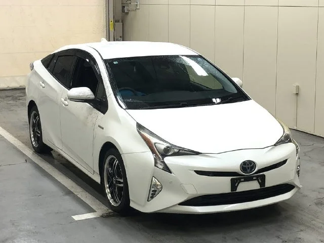 Toyota Prius 2016