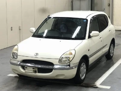 TOYOTA DUET