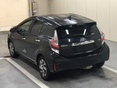 Статистика аукционов Toyota Aqua
