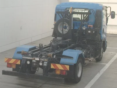 ISUZU FORWARD