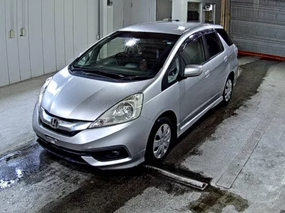 HONDA FIT SHUTTLE