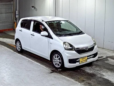TOYOTA PIXIS EPOCH