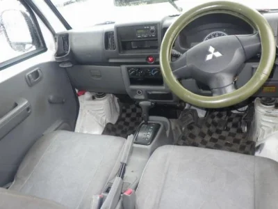 MITSUBISHI MINICAB