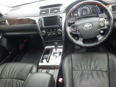 TOYOTA CAMRY