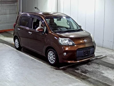 TOYOTA PORTE