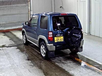 MITSUBISHI PAJERO MINI