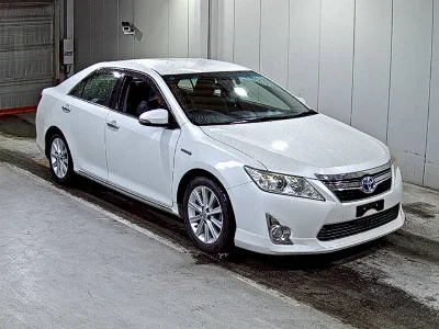 TOYOTA CAMRY