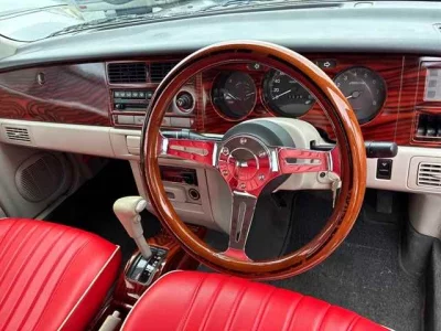 NISSAN RASHEEN