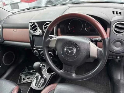 MAZDA VERISA
