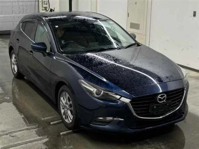 MAZDA AXELA