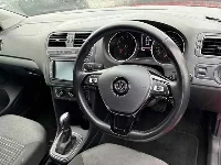 Цена авто Volkswagen Polo с аукционов Японии, номер кузова 6RCJZ, пробег 77 000, оценка 2