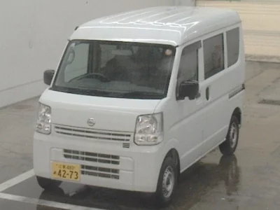 NISSAN CLIPPER VAN