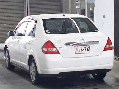 NISSAN TIIDA LATIO